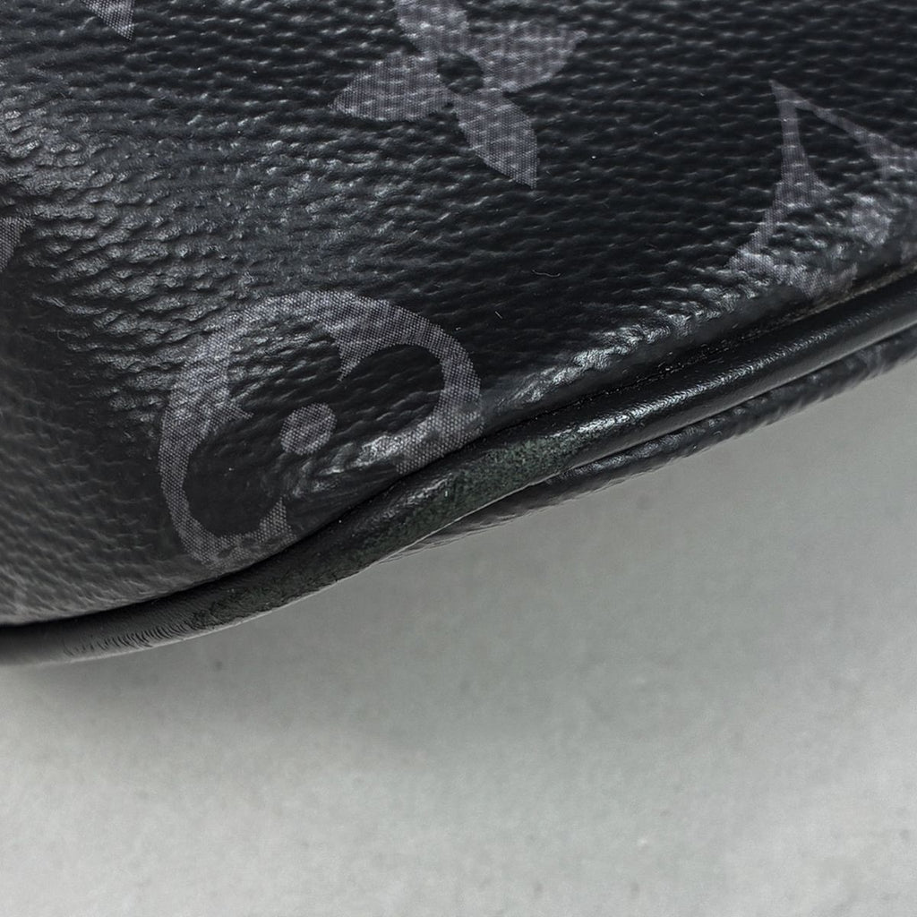 Louis Vuitton District PM NM Shoulder Bag Monogram Eclipse Noir — view 4