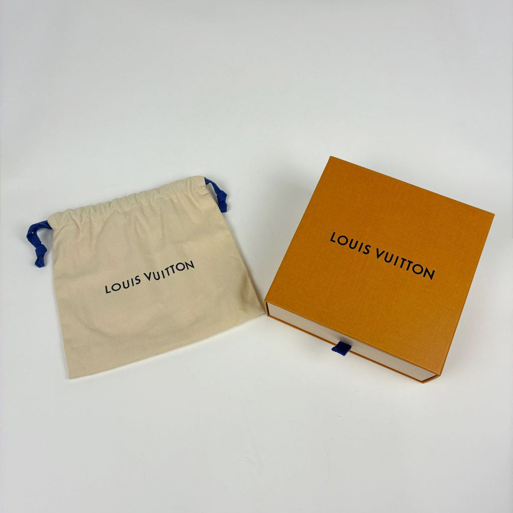Louis Vuitton Belt LV 40 Reversible Monogram Eclipse Taiga Noir — view 5