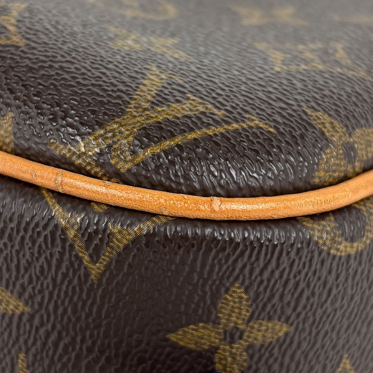 Louis Vuitton Reporter PM Shoulder Bag Crossbody Monogram Brown — view 3