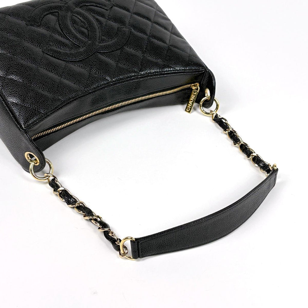 Chanel Shoulder Bag CC Logo Quilted Caviar Leather Black — view 6