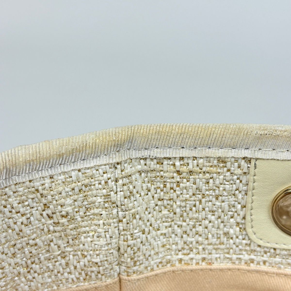Chanel Tote Deauville Line CC Logo Fabric White — view 8