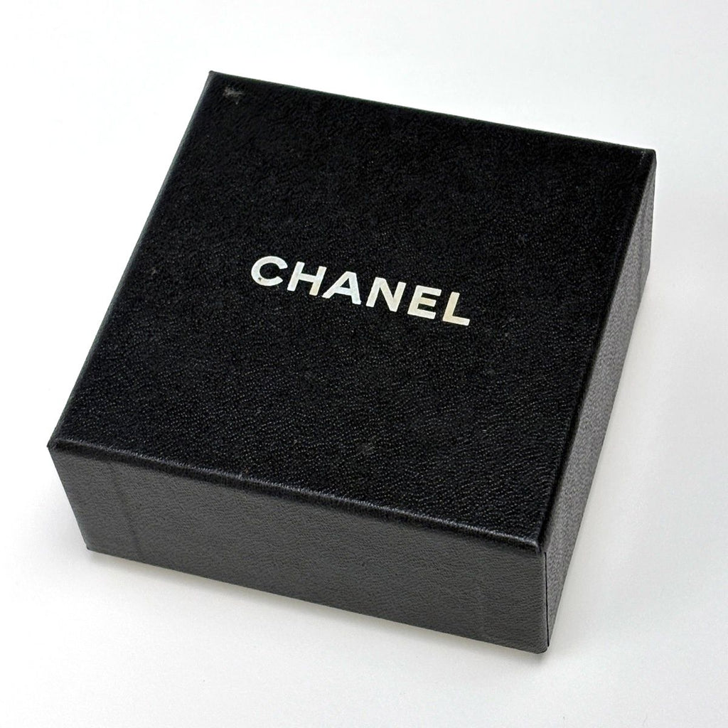 Chanel Brooch CC Logo Demi Pattern Plastic Gold Brown — view 7