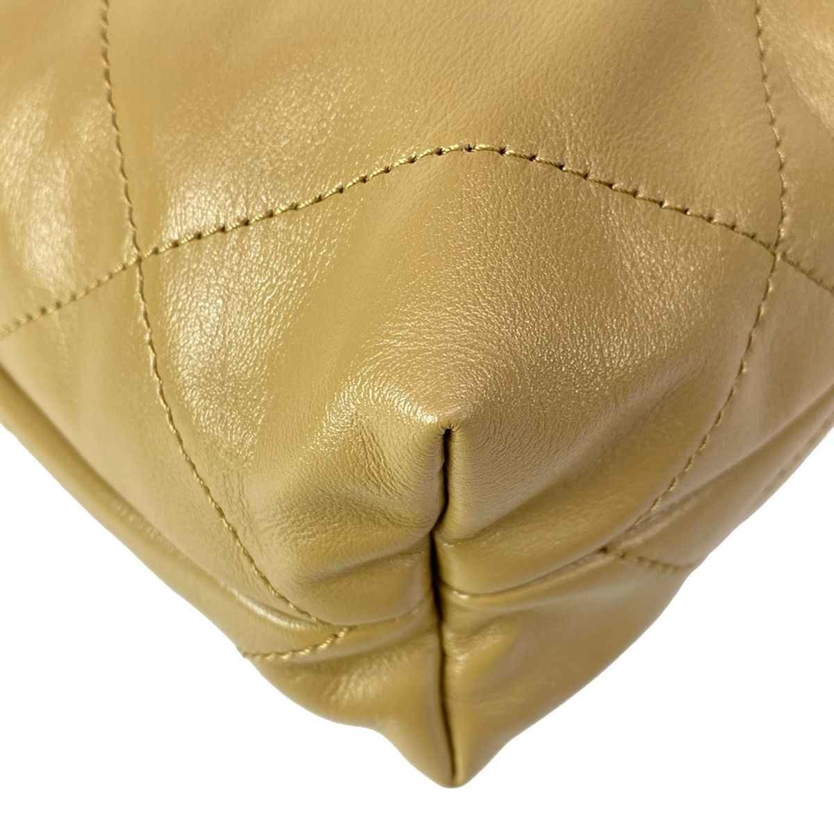 Chanel Shoulder Bag Chanel 22 Small Beige — view 6