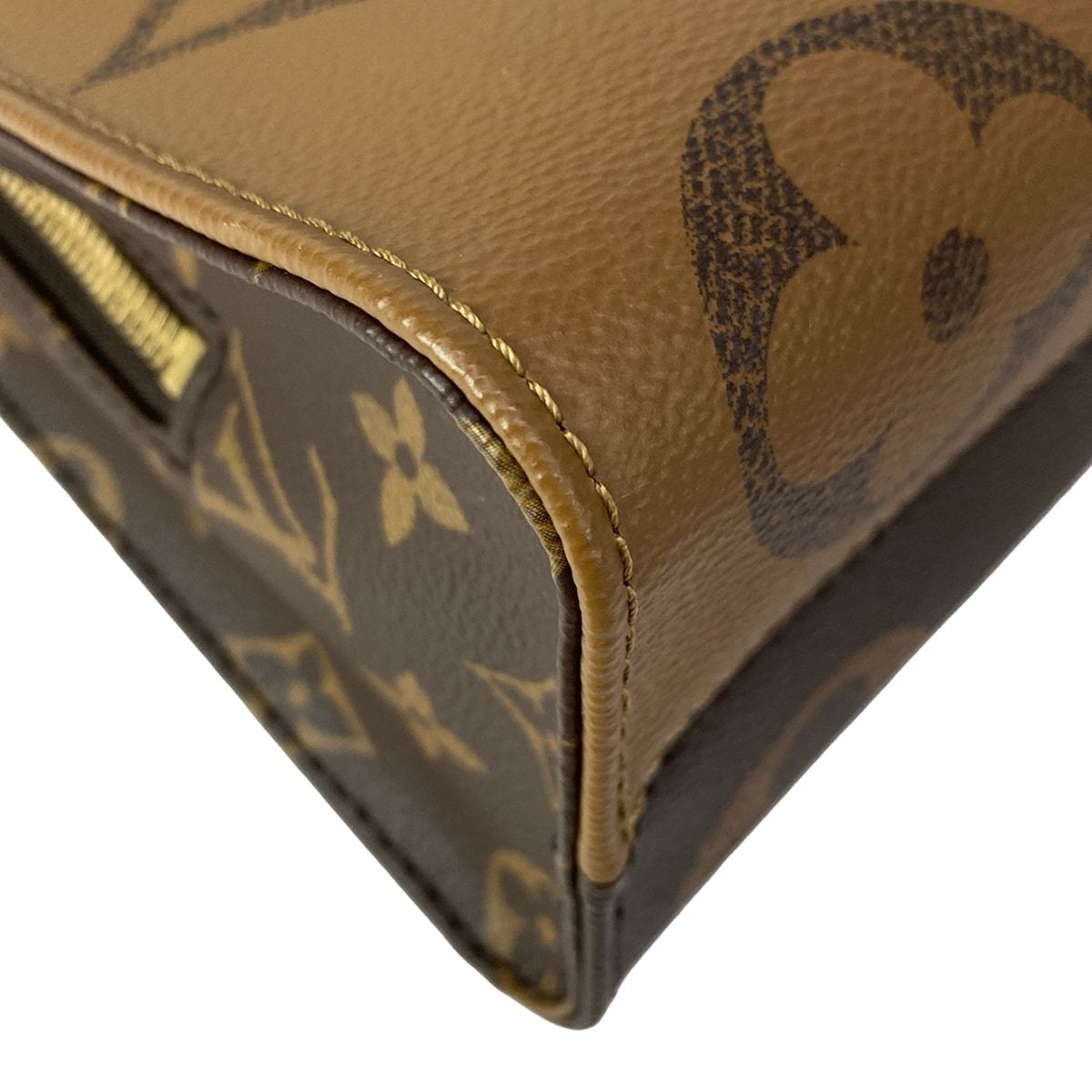 Louis Vuitton Handbag Monogram Reverse on the Go East West — view 8