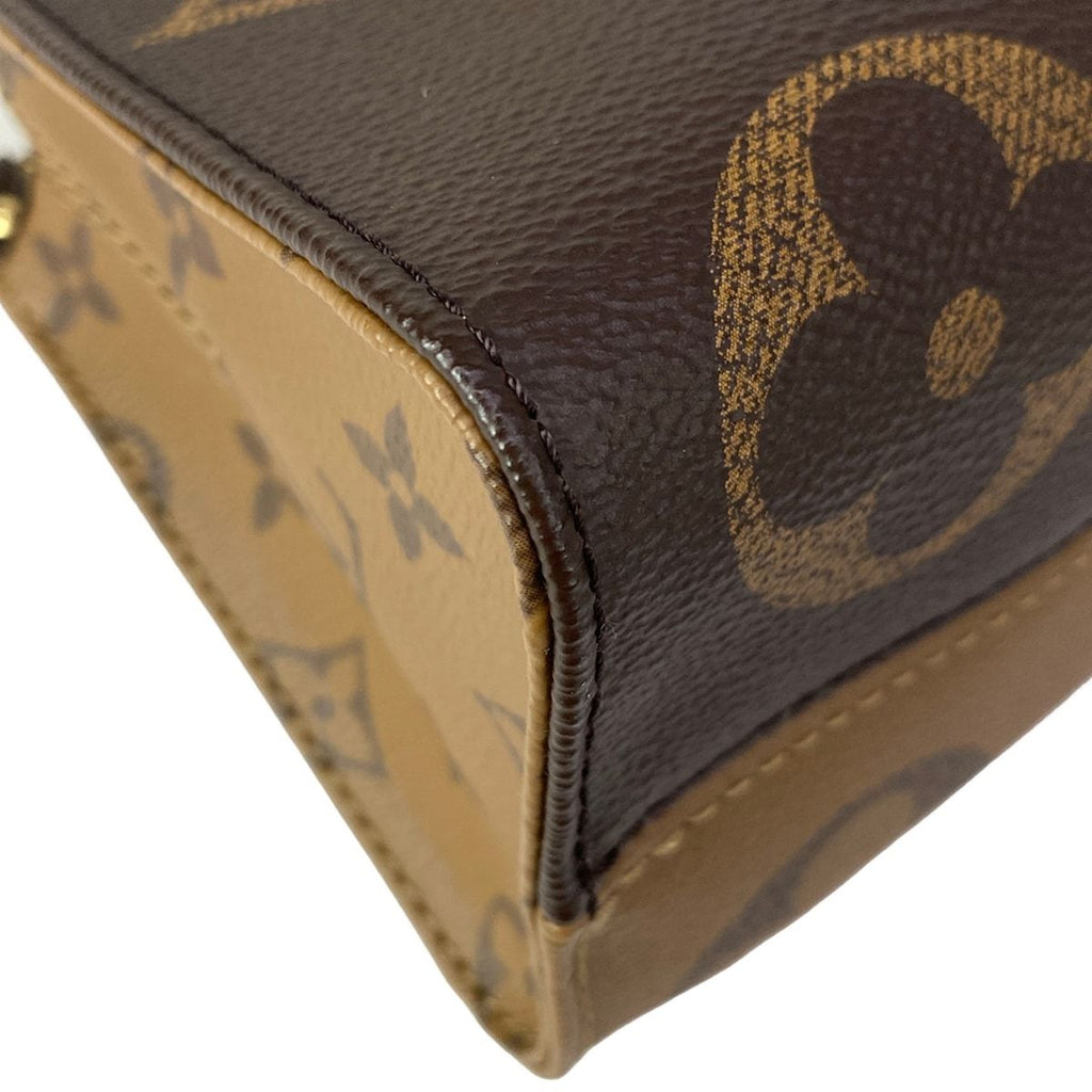 Louis Vuitton Handbag Monogram Reverse on the Go East West — view 6