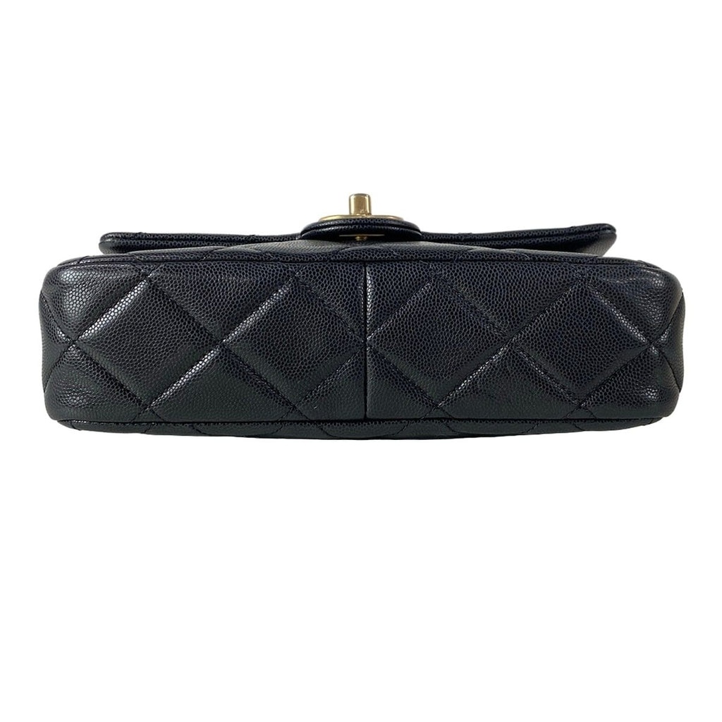 Chanel Shoulder Bag Quilted Black Gold Chain — view 5
