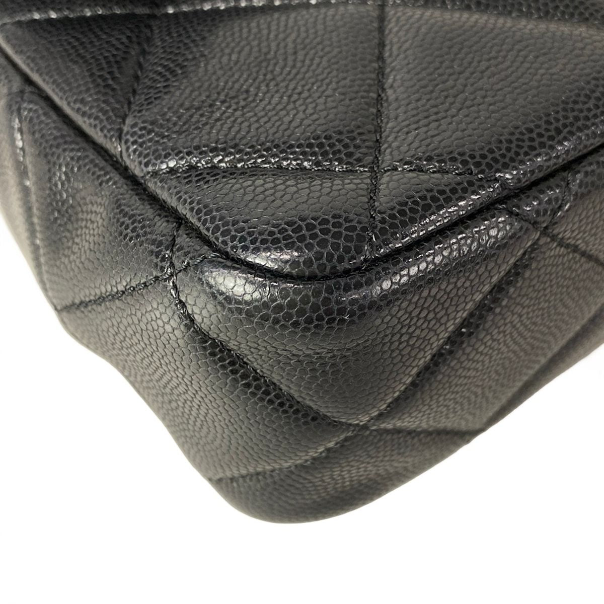 Chanel Shoulder Bag Quilted Black Gold Chain — view 6