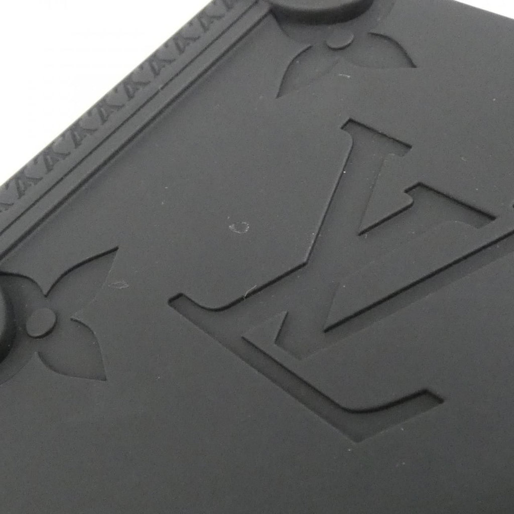 Louis Vuitton Monogram Reloaded iPhone 14 Phone Case — view 3