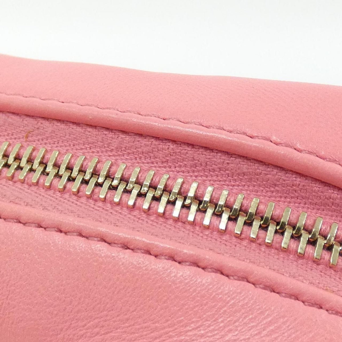 Chanel Shoulder Bag Pink — view 7