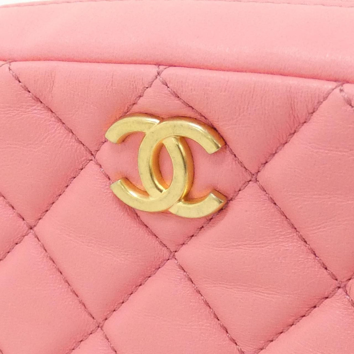 Chanel Shoulder Bag Pink — view 4
