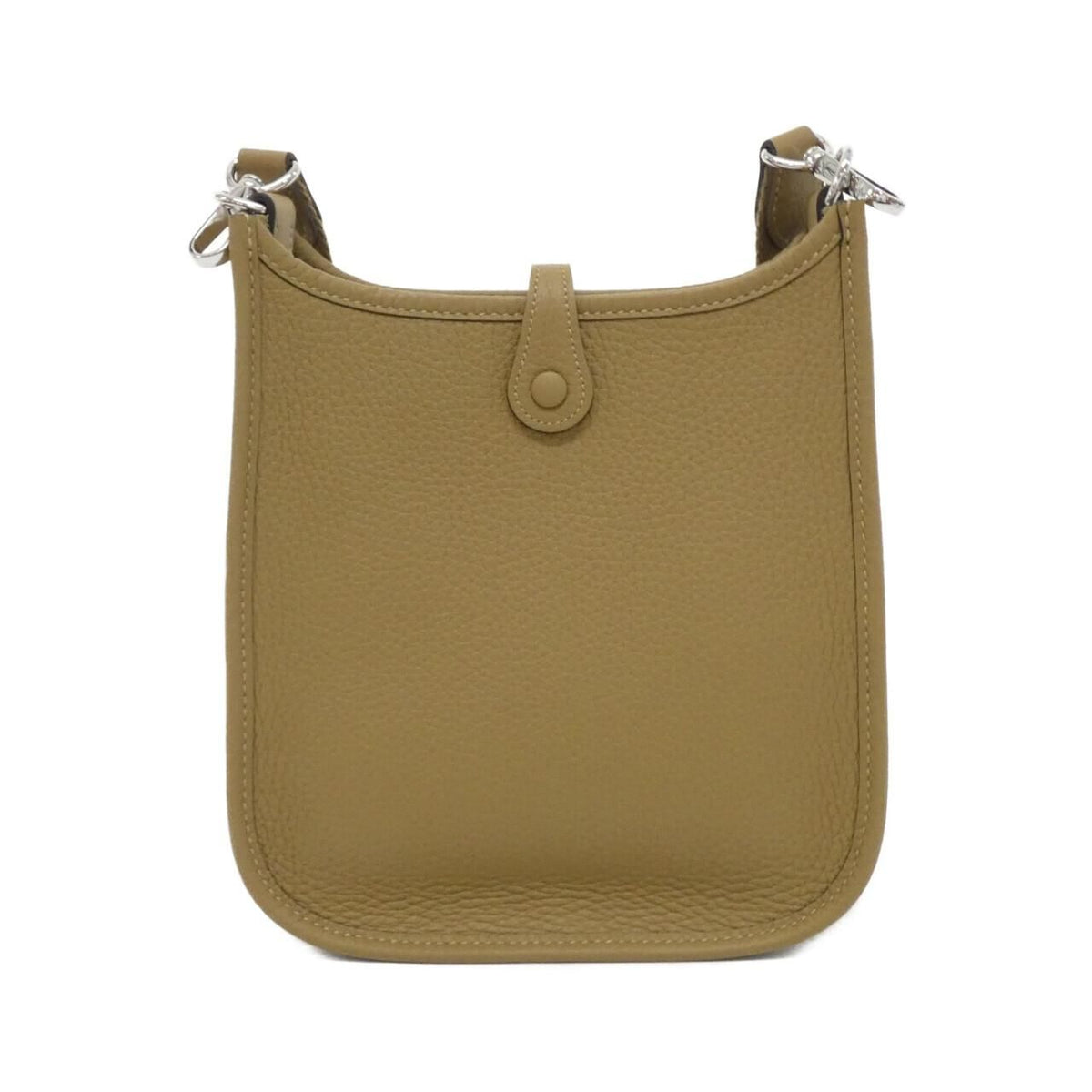 Hermes Evelyne Amazon Short Strap 16 Shoulder Bag — view 2