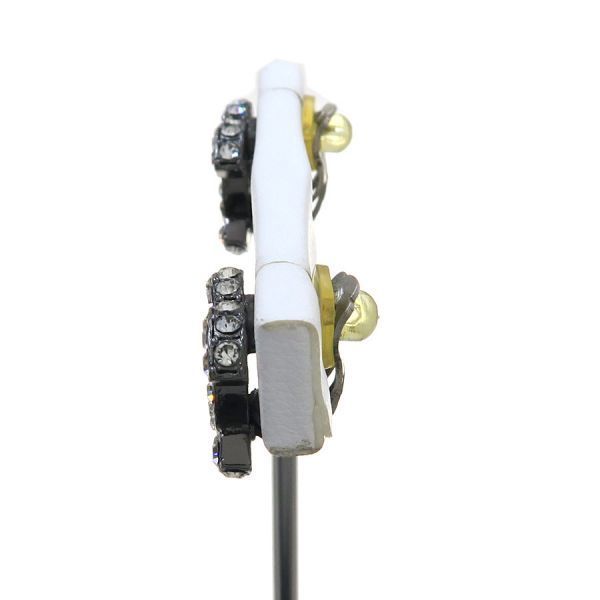 Chanel 03A Earrings Gold — view 2