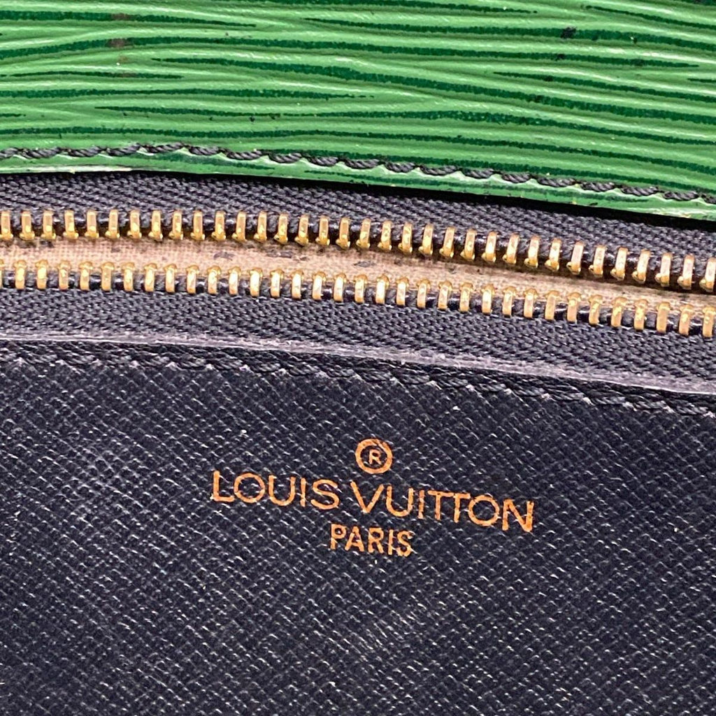 Louis Vuitton Shoulder Bag Epi Saint-cloud Borneo Green Leather — view 8