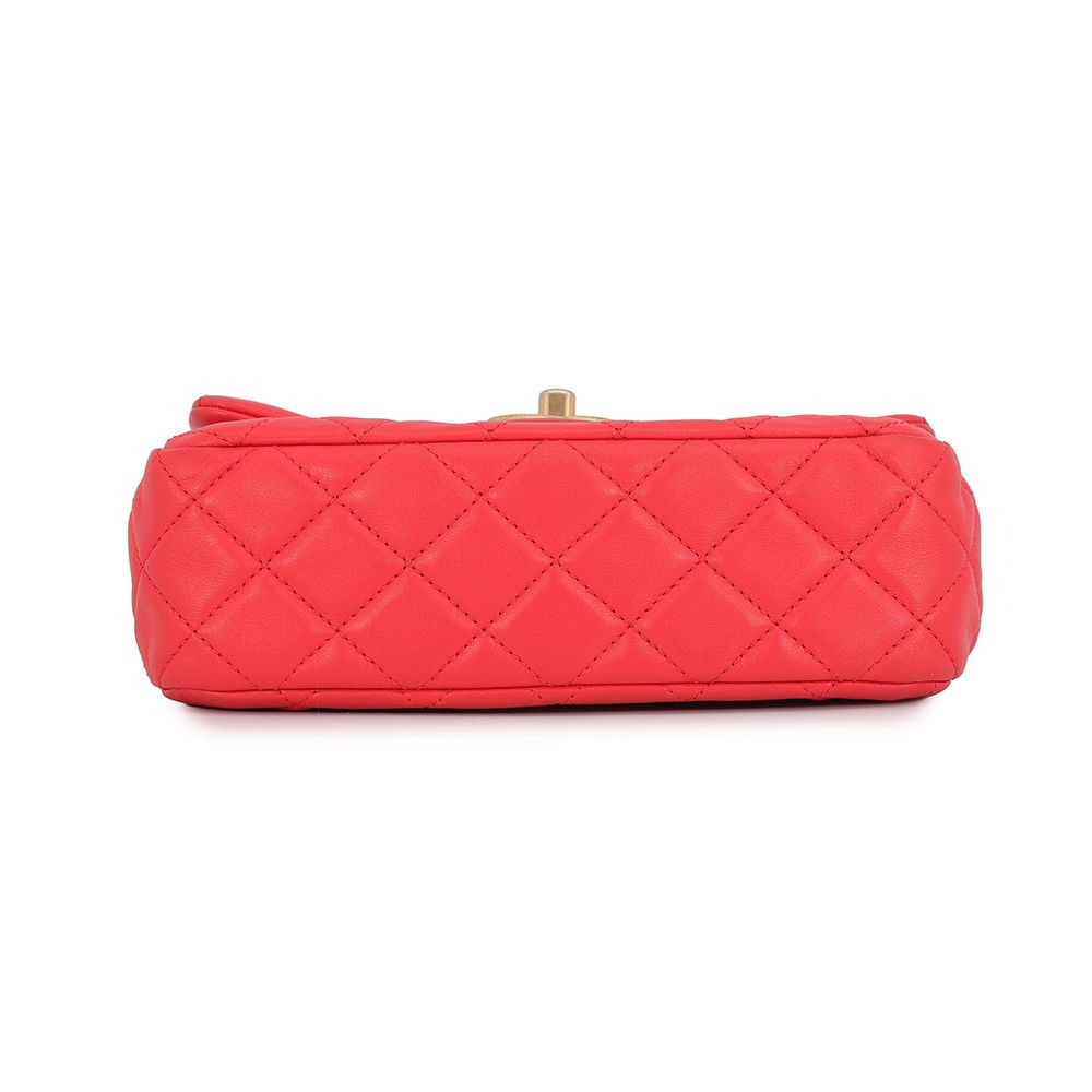 Chanel Chain Shoulder Bag CC Logo Mini Quilted Lambskin — view 3