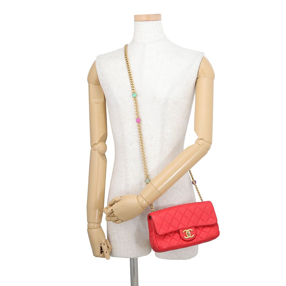 Chanel Chain Shoulder Bag CC Logo Mini Quilted Lambskin — view 4