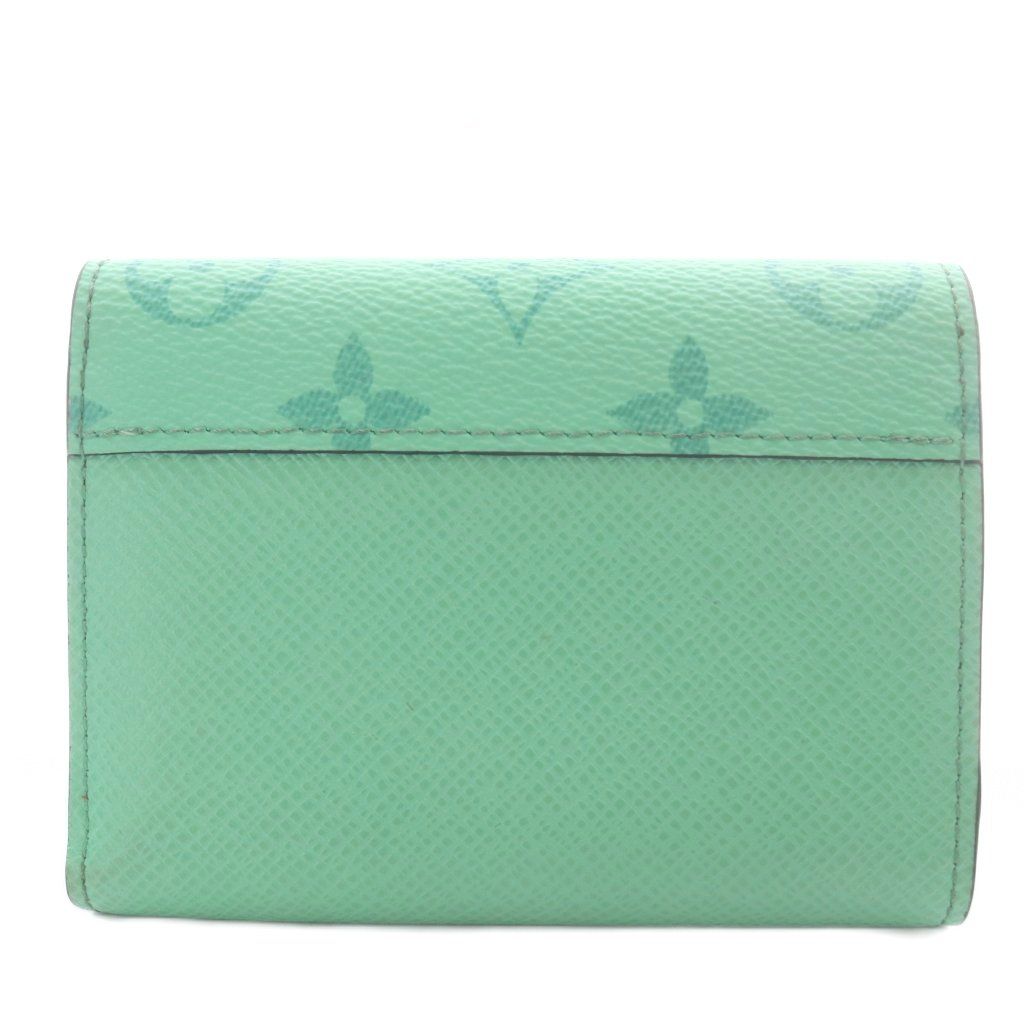 Louis Vuitton Taigarama Victor Wallet Trifold Mint — view 2