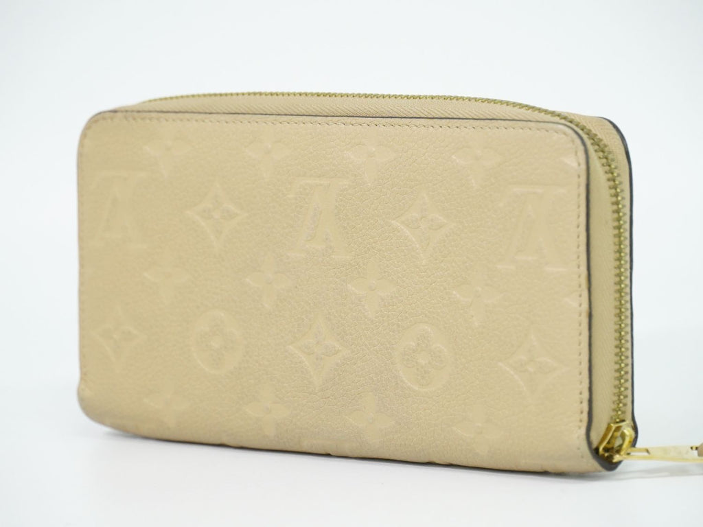 Louis Vuitton LV Zippy Wallet Monogram Empreinte Leather les Beiges — view 6
