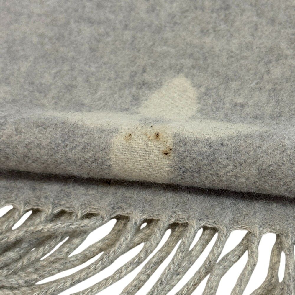 Louis Vuitton Echarpe Reykjavik Cashmere Scarf Gray — view 6