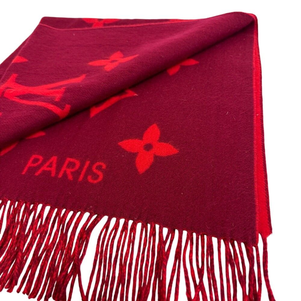 Louis Vuitton Echarpe Reykjavik Monogram Giant Cashmere Scarf — view 8
