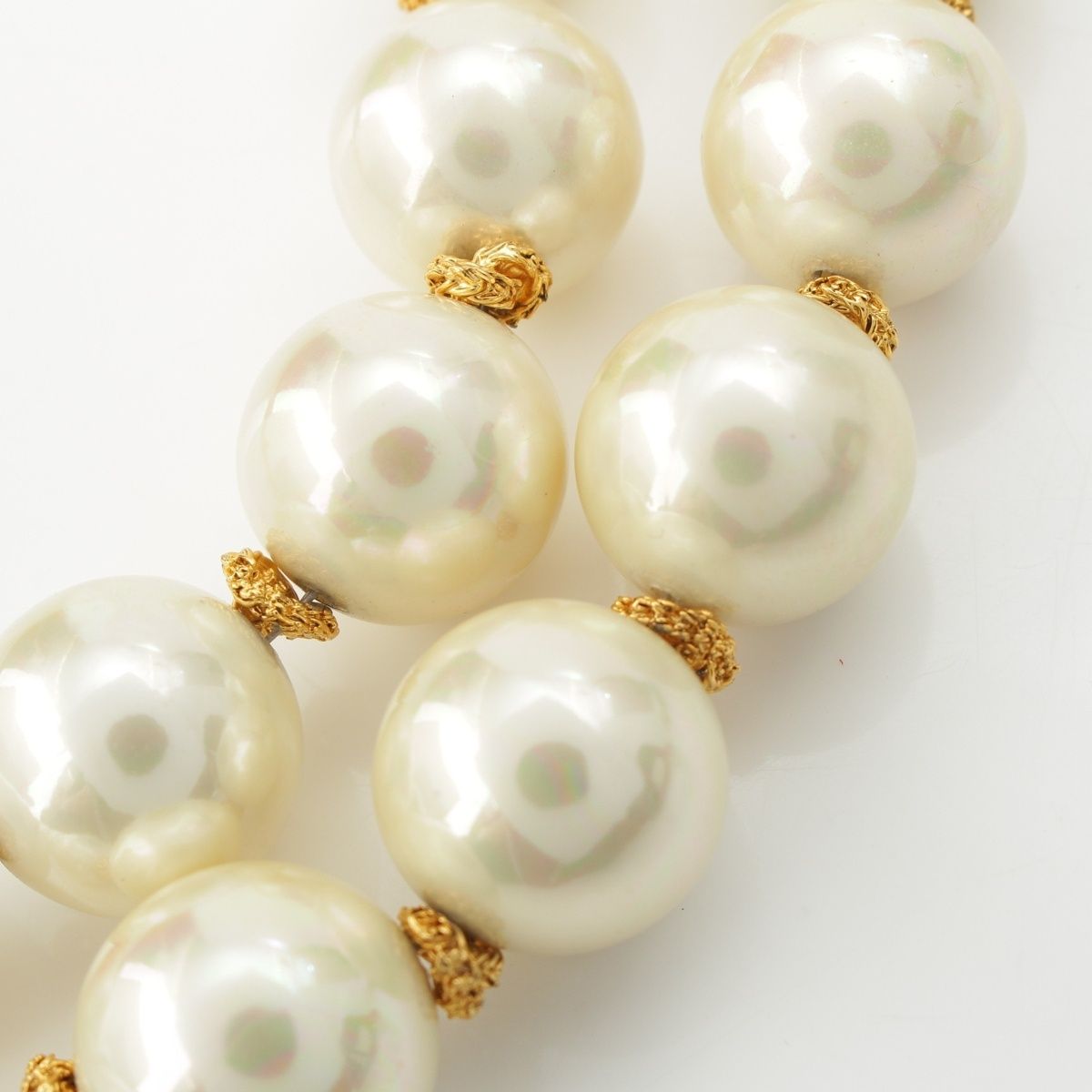 Saint Laurent Vintage Flower Pearl Necklace Gold — view 4
