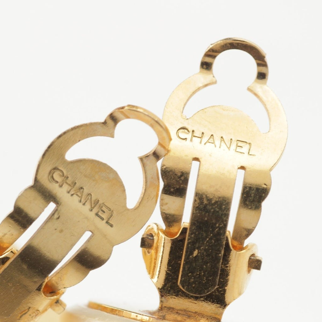 Chanel Vintage CC Logo Pearl Earrings White Gold — view 7