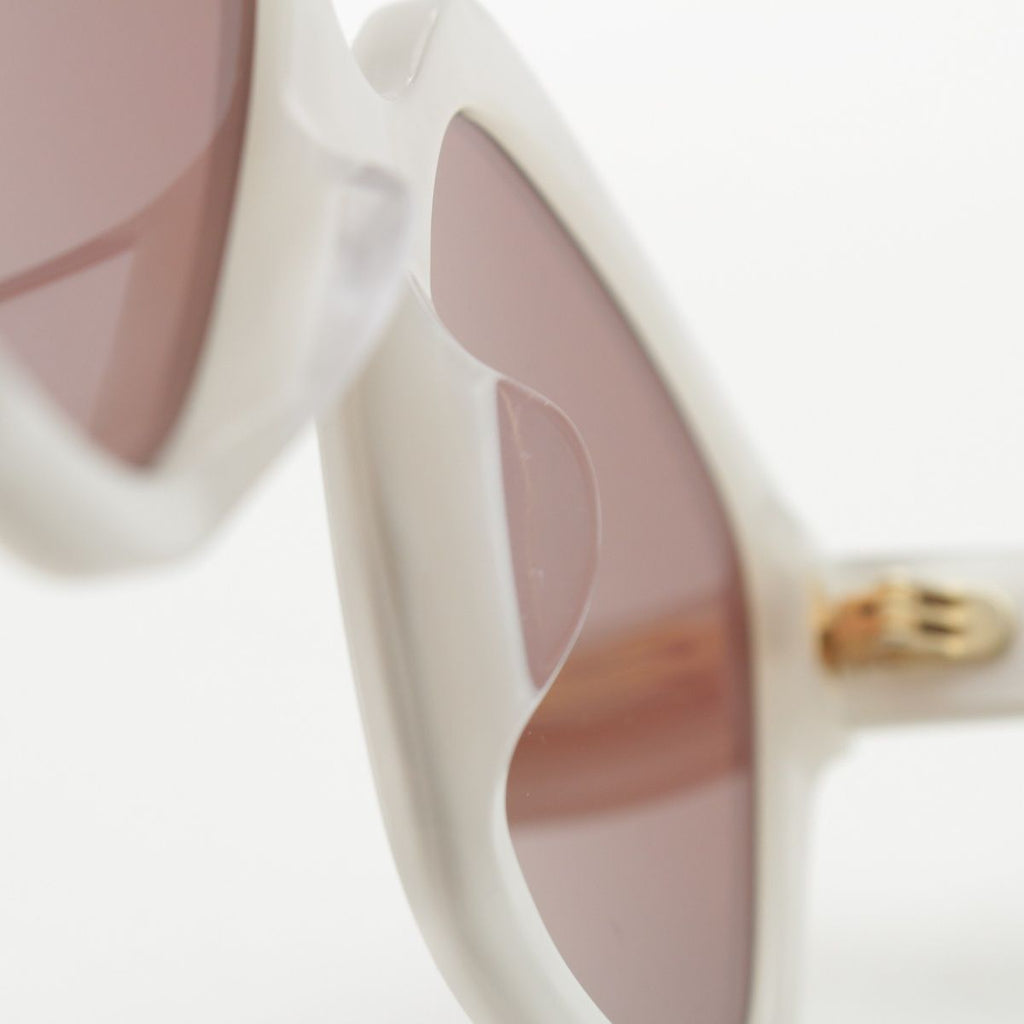 Gucci GG Dans le Vert Sunglasses Shell White 55 Eyewear — view 8