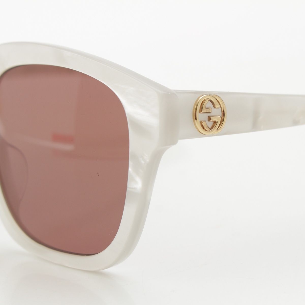 Gucci GG Dans le Vert Sunglasses Shell White 55 Eyewear — view 5