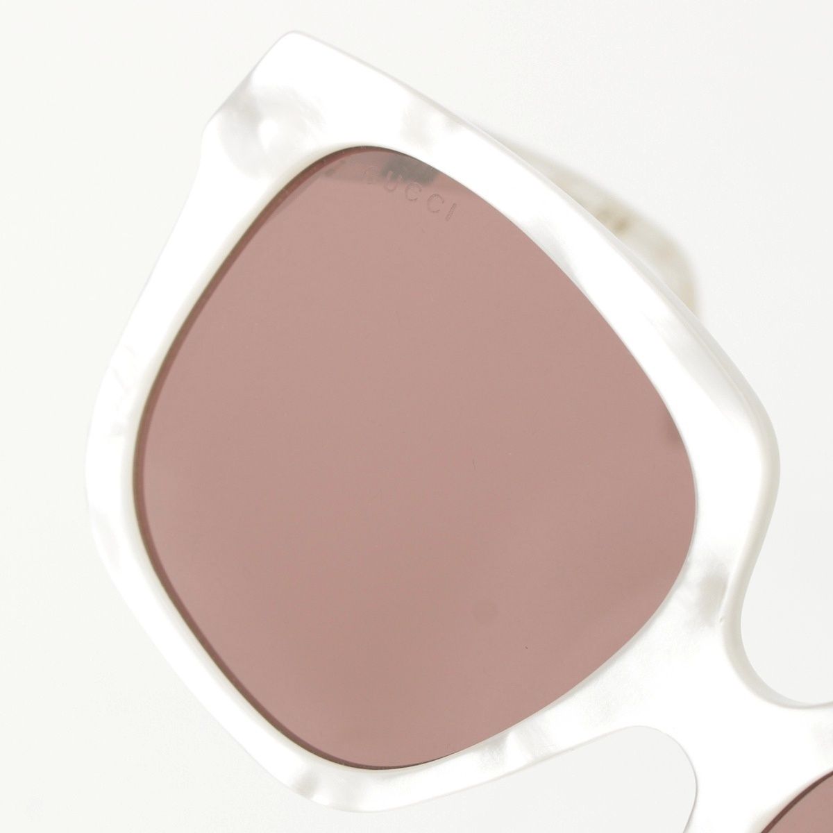 Gucci GG Dans le Vert Sunglasses Shell White 55 Eyewear — view 6