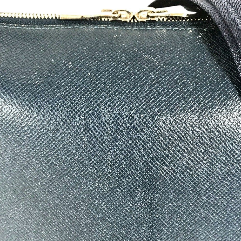 Louis Vuitton Shoulder Bag Grigori Messenger PM Taiga Leather Navy — view 6