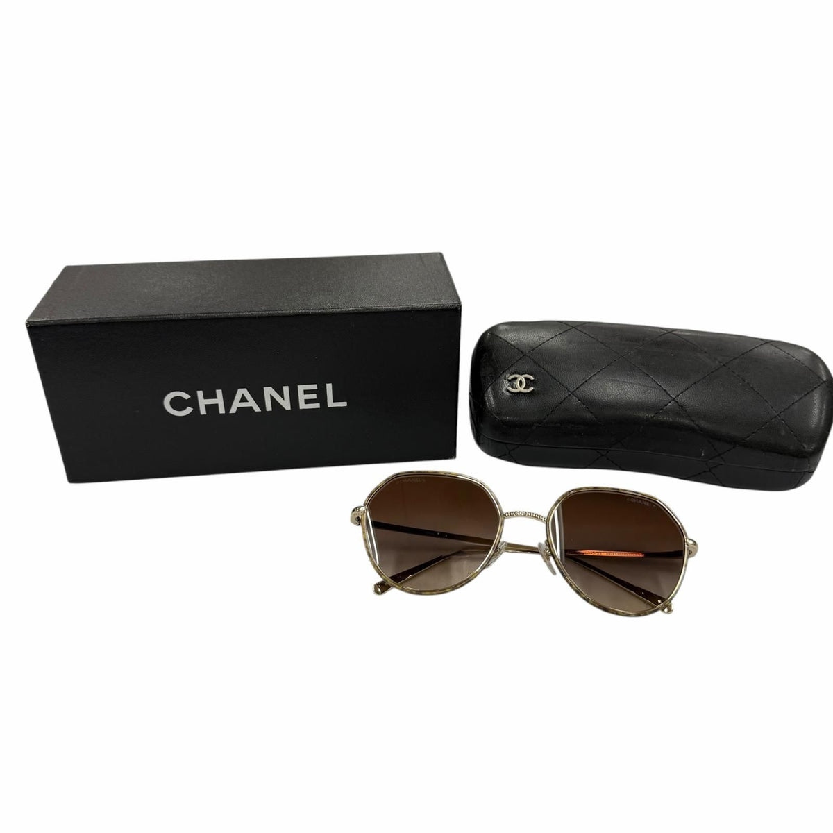Chanel CC Logo Sunglasses Gold Brown Gradient 55 19 Demo Lens Eyewear — view 2