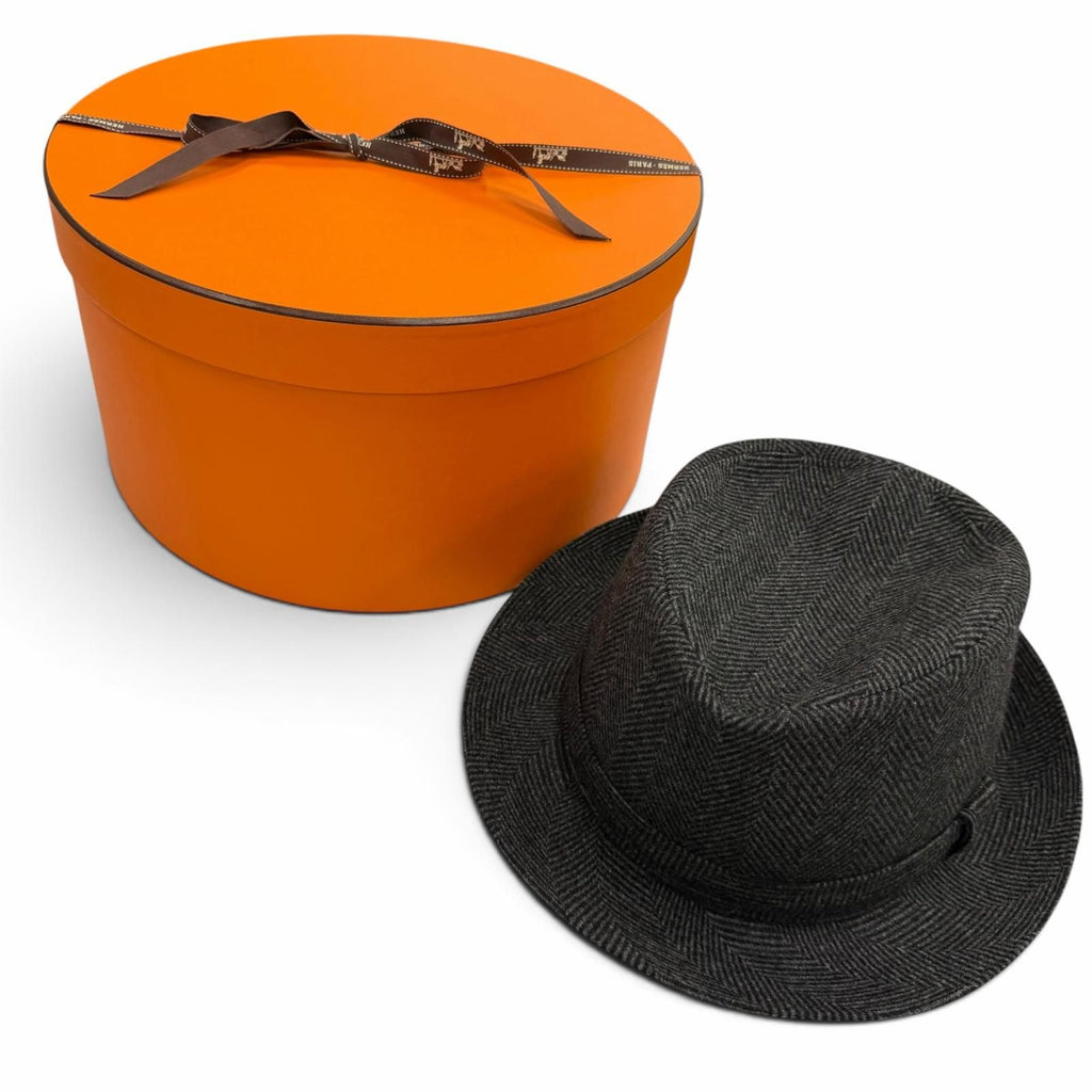 Hermes Wool Cashmere Herringbone Pattern H Logo Embroidery Folded Hat Gray 59 — view 2