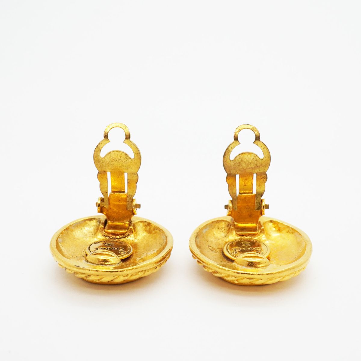 Chanel Earrings Vintage CC Logo Round Circle Gold Plated — view 6