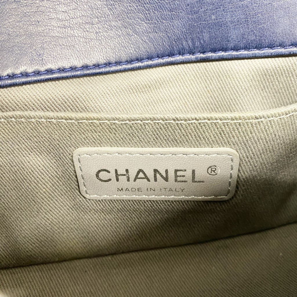 Chanel Shoulder Bag Boy Suede Navy Silver — view 5