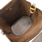 Hermes Handbag in the Loop 18 Taurillon Clemence Ebene Gold — view 4