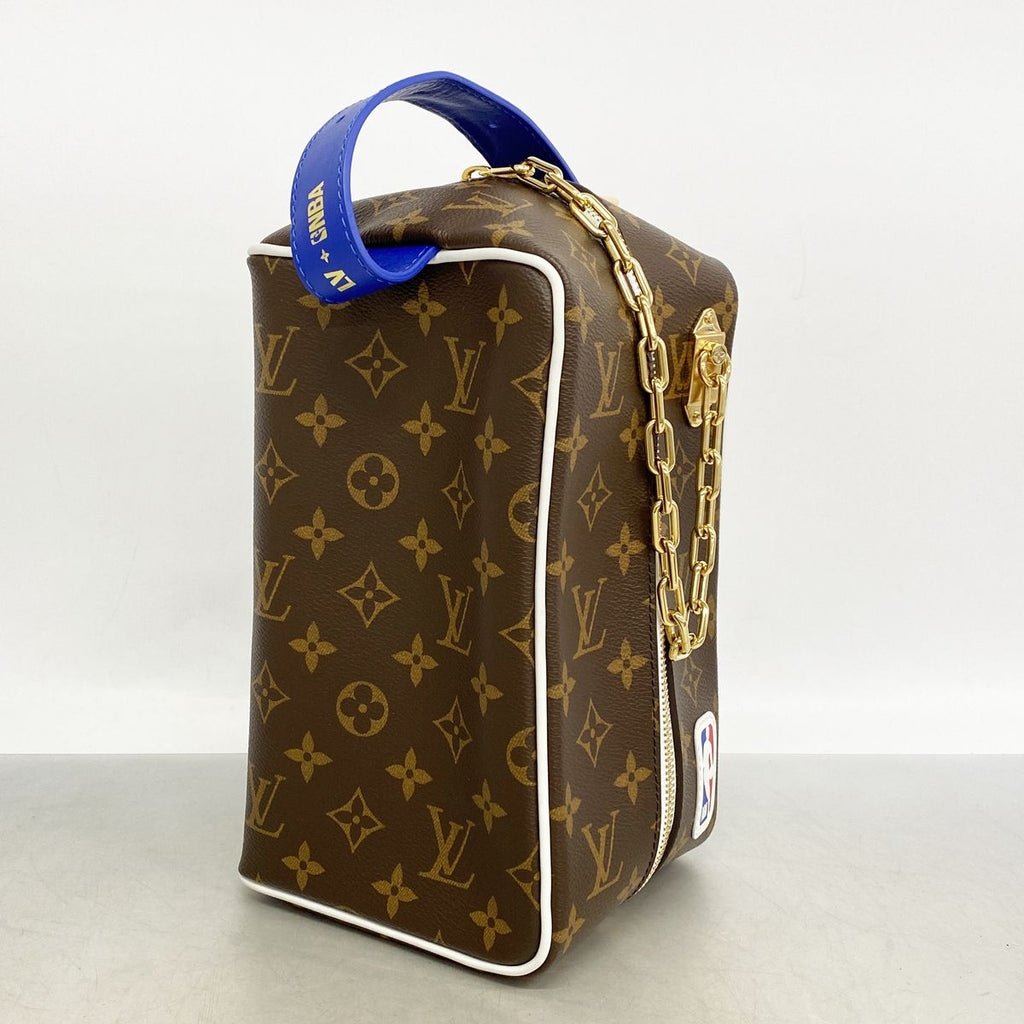 Louis Vuitton Clutch Monogram NBA Collaboration Cloakroom Drop Kit Brown — view 2