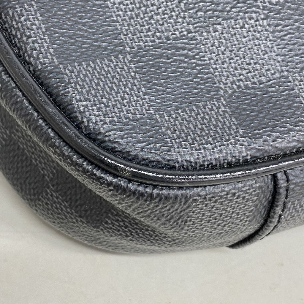 Louis Vuitton Belt Bag Damier Graphite Ambler Black — view 6