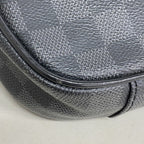Louis Vuitton Belt Bag Damier Graphite Ambler Black — view 6