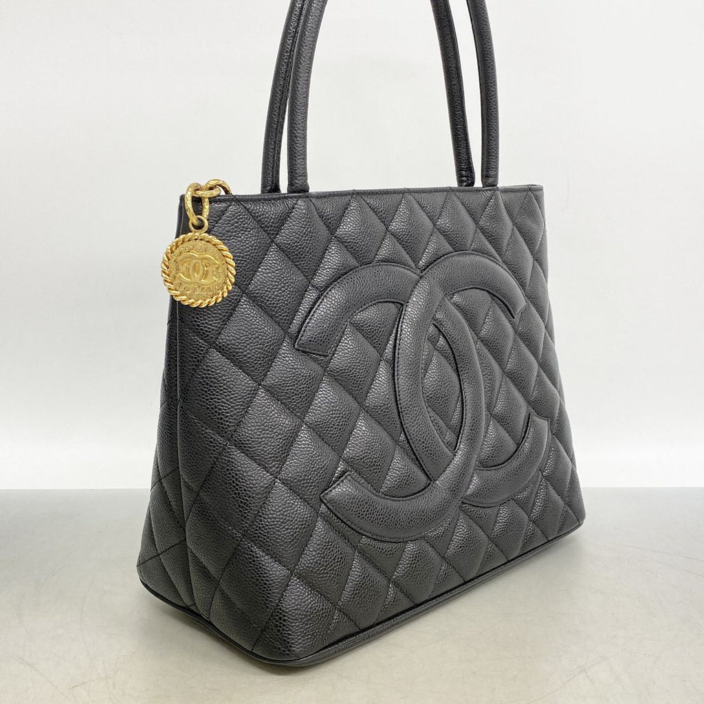 Chanel Tote Reissue Caviar Leather Black Gold — view 2