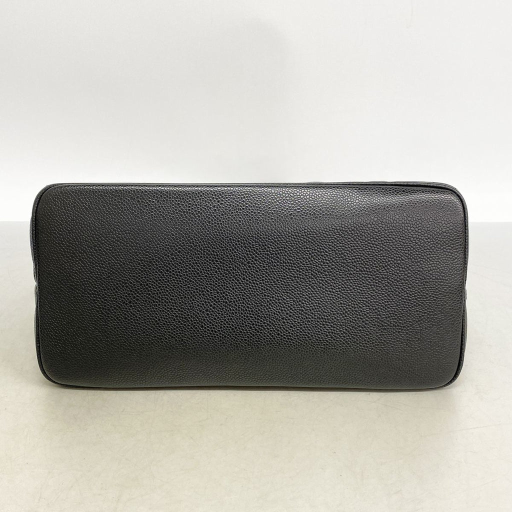 Chanel Tote Reissue Caviar Leather Black Gold — view 3