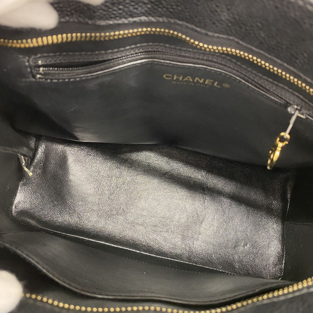 Chanel Tote Reissue Caviar Leather Black Gold — view 4