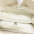 Louis Vuitton Handbag Taurillon Capucines PM White — view 4