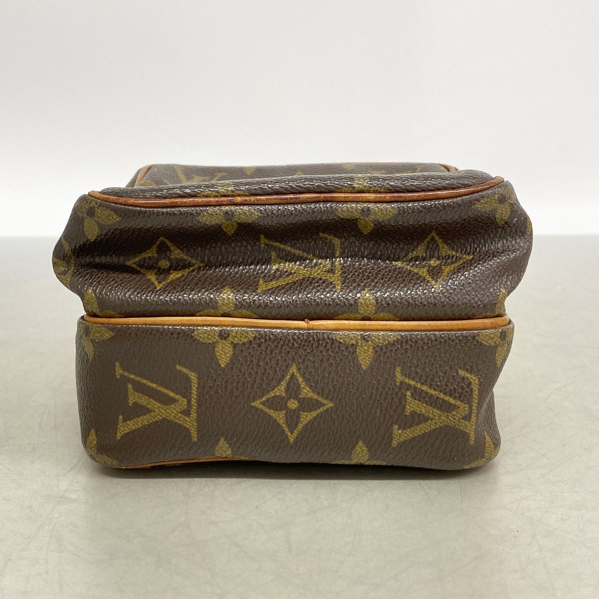 Louis Vuitton Shoulder Bag Monogram Mini Amazon Brown — view 3