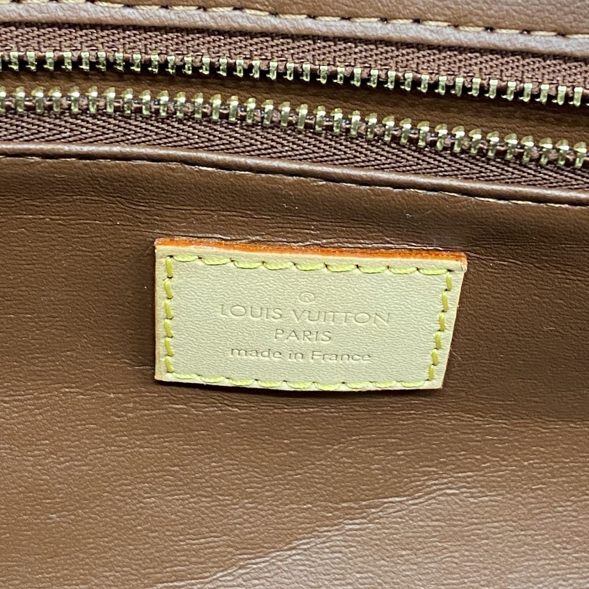Louis Vuitton Clutch Monogram Dopp Kit Brown — view 5