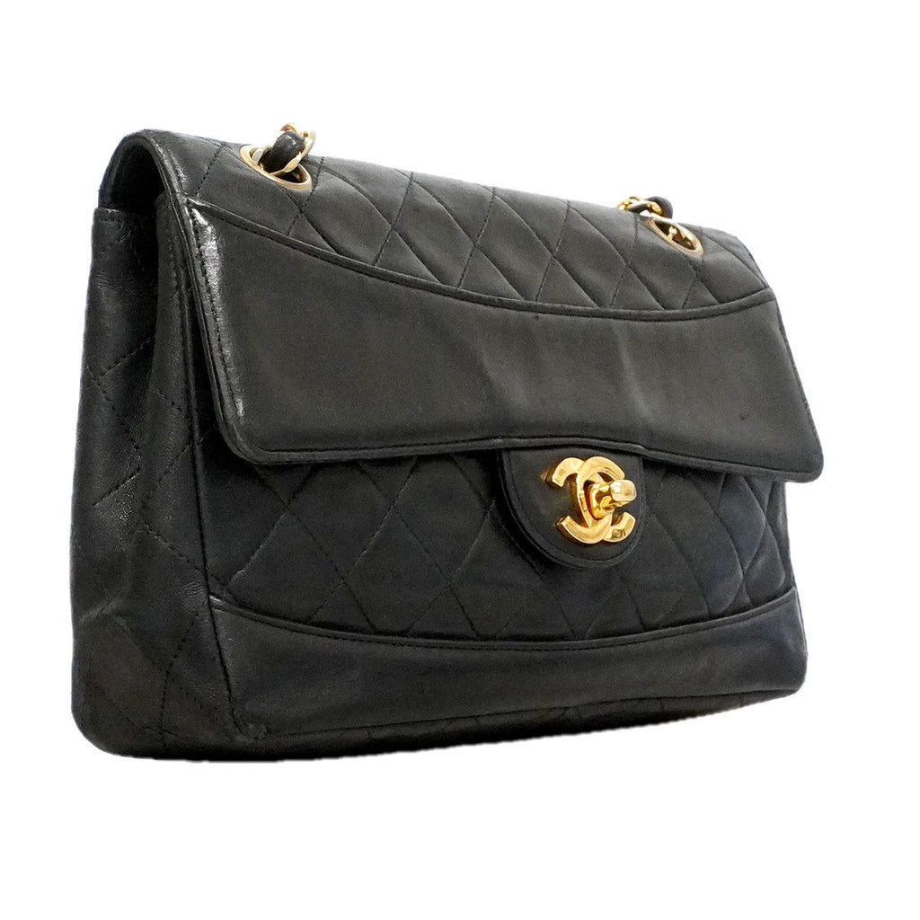 Chanel Shoulder Bag Quilted Lambskin Black Gold — view 2
