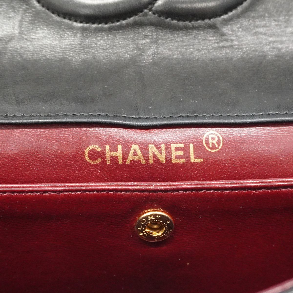 Chanel Shoulder Bag Quilted Lambskin Black Gold — view 5