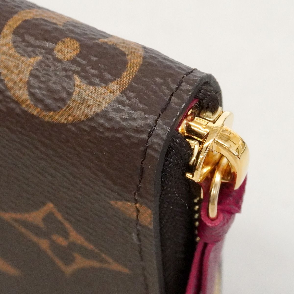 Louis Vuitton Wallet Monogram Portefeuille Clemence Fuchsia — view 6