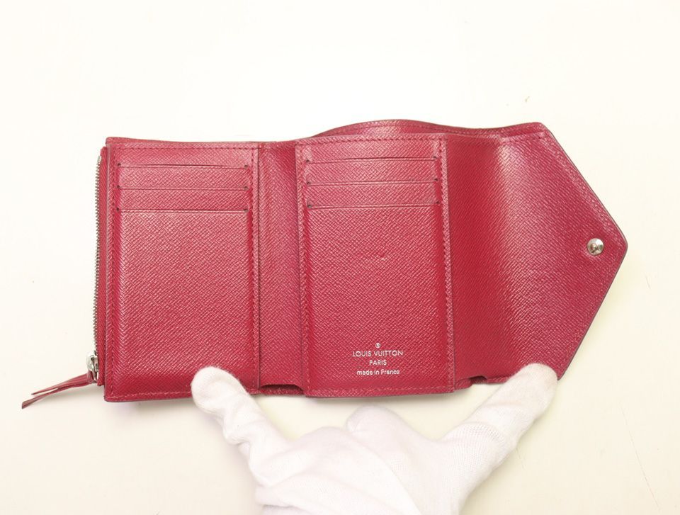 Louis Vuitton Epi Portefeuille Victorine Trifold Wallet — view 4