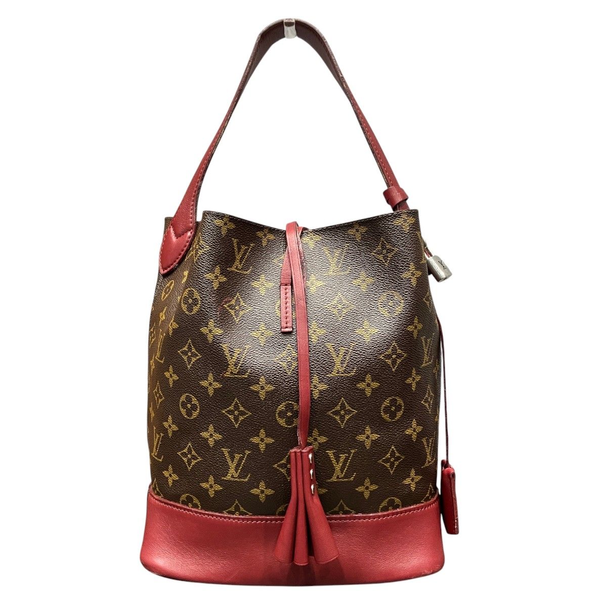 Louis Vuitton Idole GM Monogram Shoulder Bag Canvas — view 2