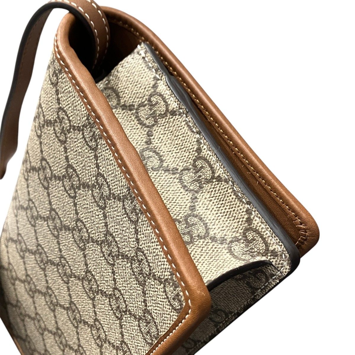 Gucci GG Supreme Shoulder Bag — view 8