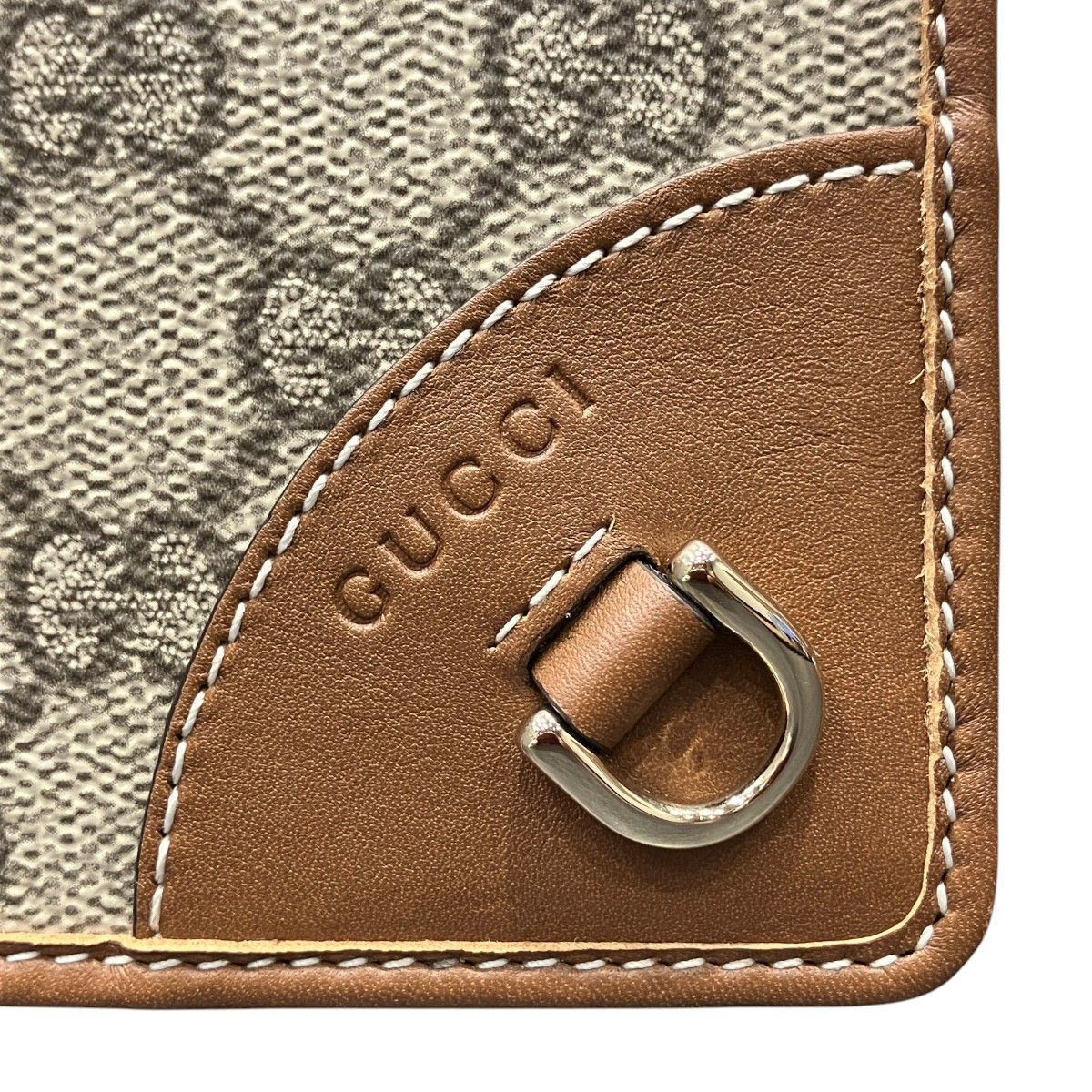 Gucci GG Supreme Shoulder Bag — view 7